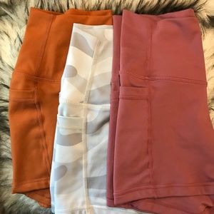 ETHOS All Day Shorts Size Small